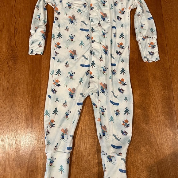 Magnetic Me Onesie - Picture 1 of 5